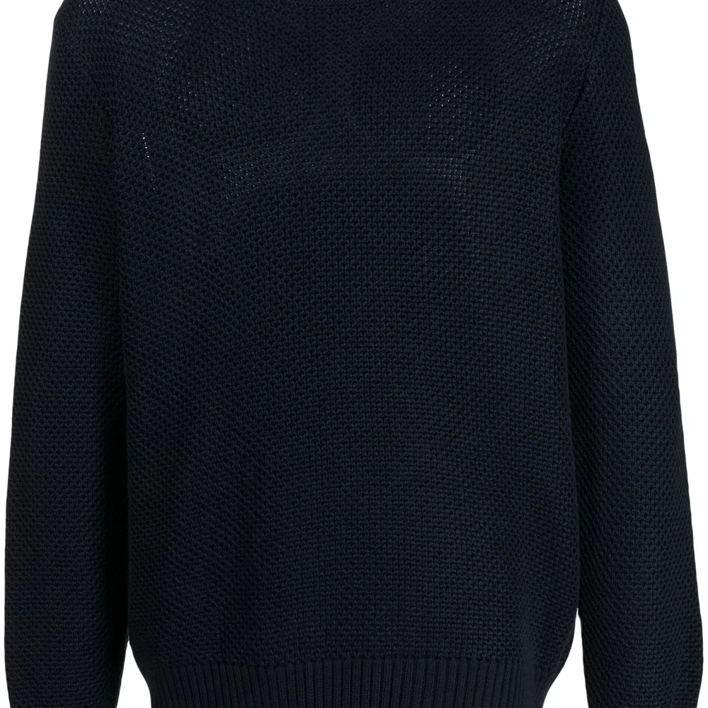 Джемпер с круглым вырезом