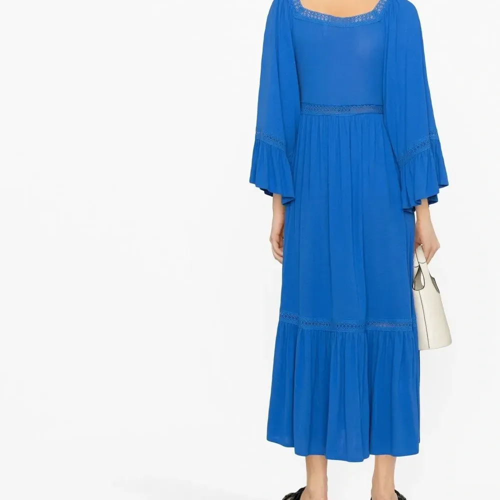 Платье миди с квадратным вырезом