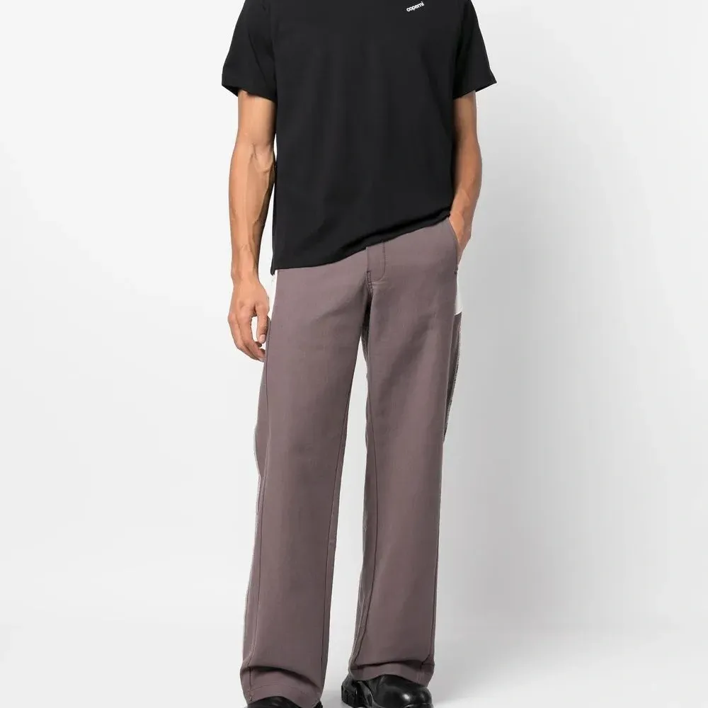 Футболка с вышитым логотипом