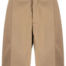 Шорты-бермуды широкого кроя