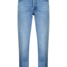 Прямые джинсы средней посадки