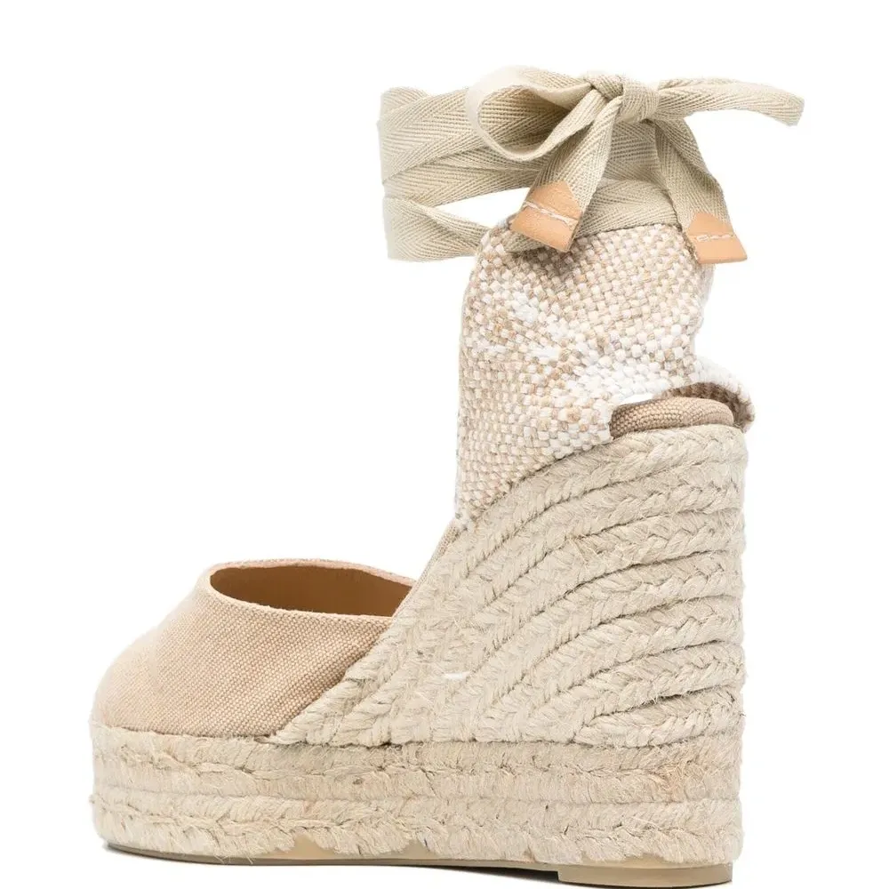 Эспадрильи Carina 8 на танкетке 100 мм