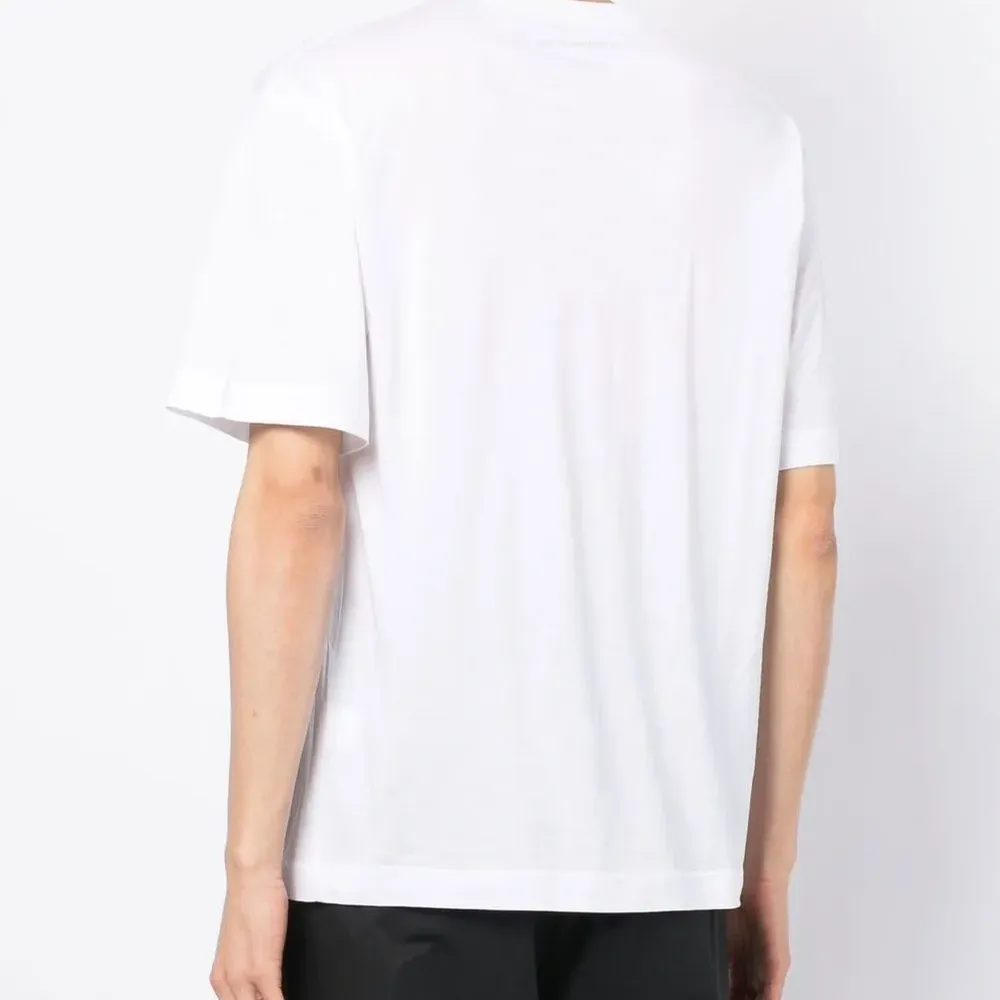 Футболка с логотипом