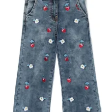 Джинсы с бахромой и цветочной вышивкой