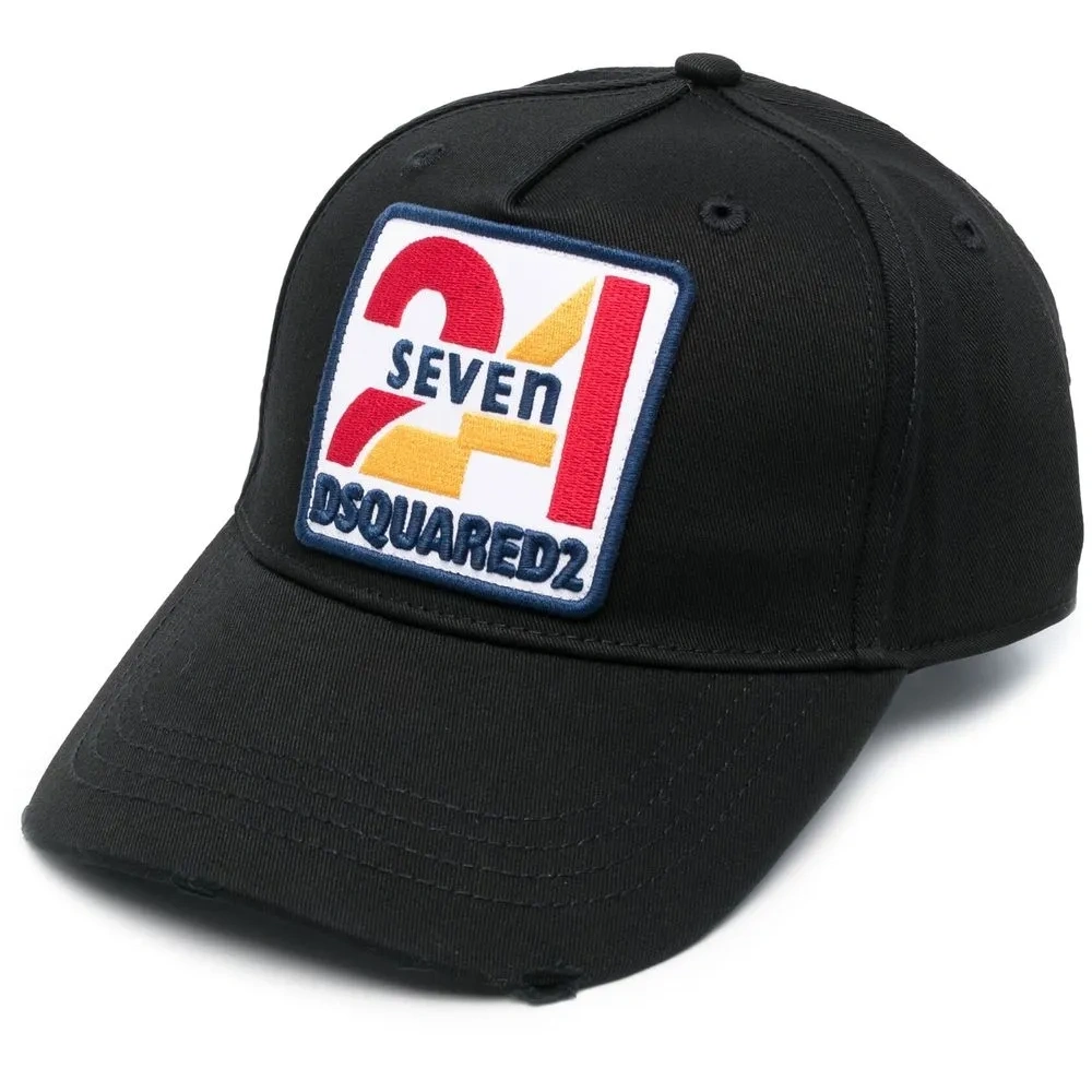 Кепка с вышитым логотипом