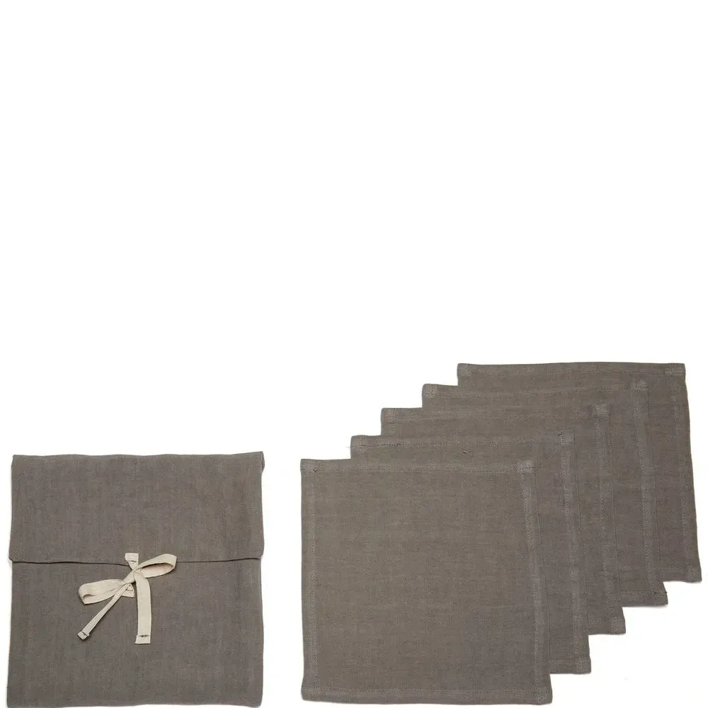 Комплект из пяти салфеток