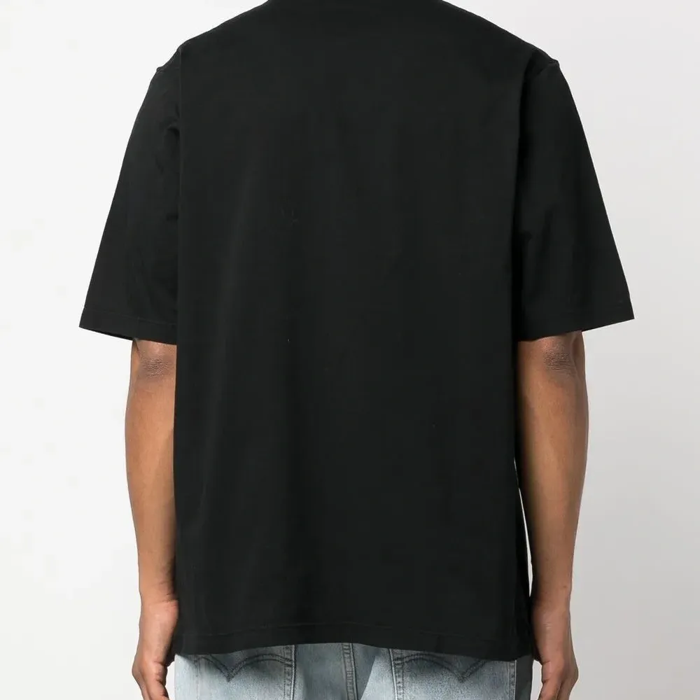 Футболка с логотипом