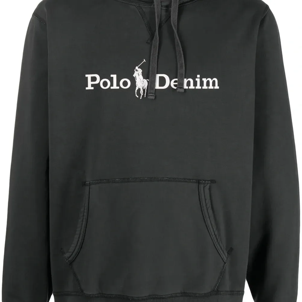 Худи с кулиской и логотипом