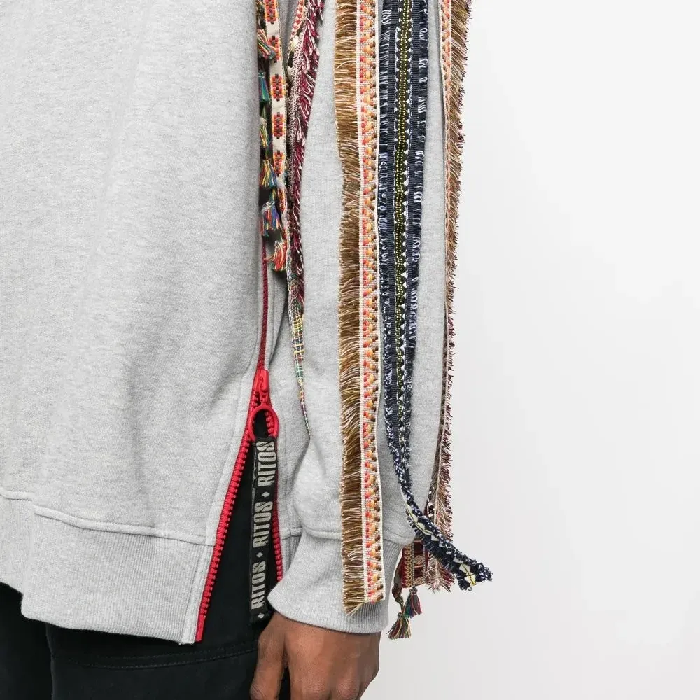 Толстовка с бахромой