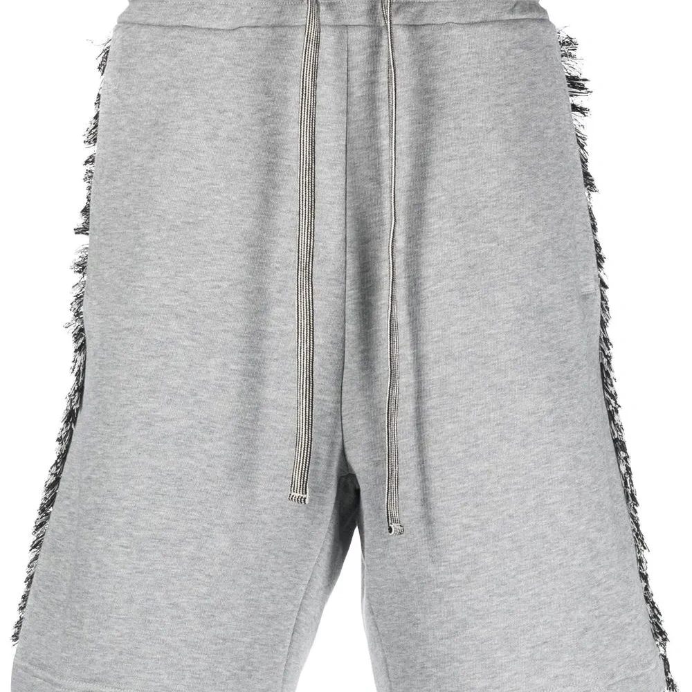 Спортивные шорты с лампасами