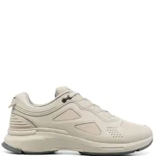 кроссовки на шнуровке