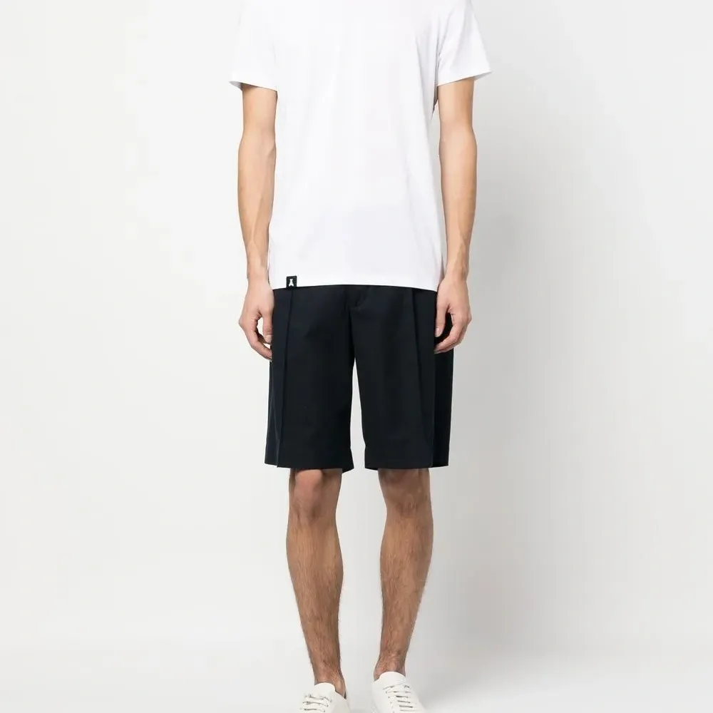 Футболка с логотипом