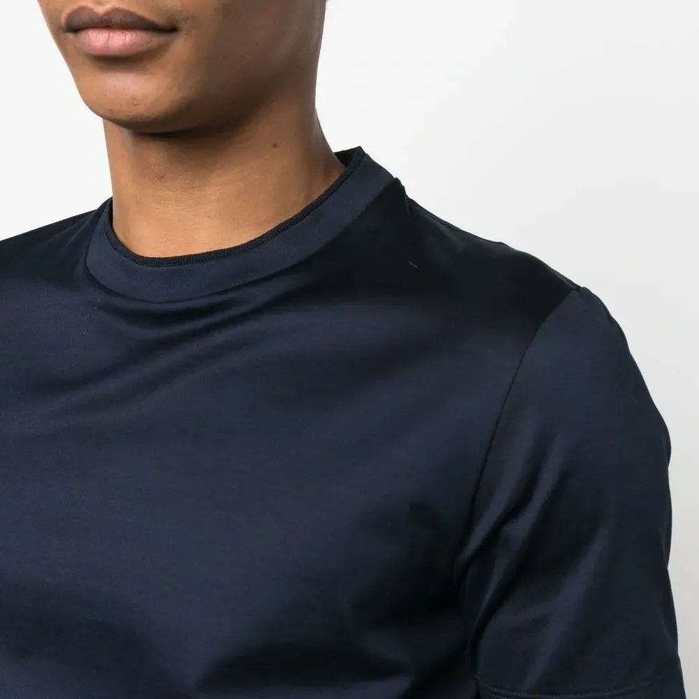 Футболка с круглым вырезом