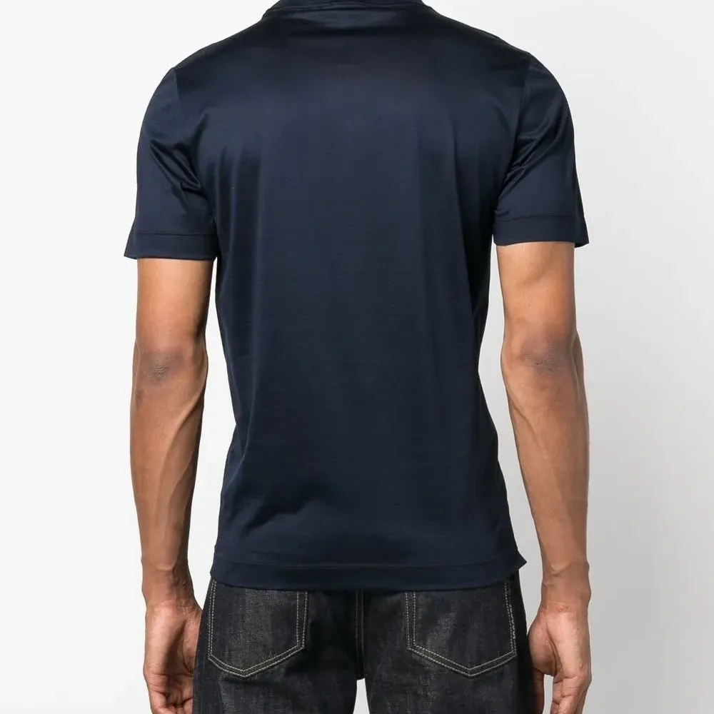 Футболка с круглым вырезом