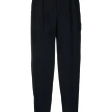 Зауженные брюки со складками