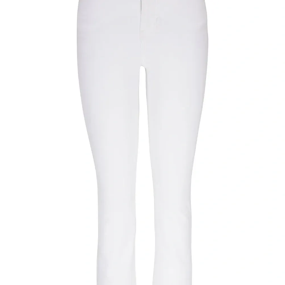 Джинсы узкого кроя