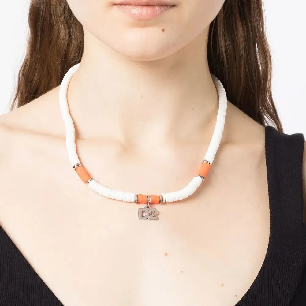 Колье с бусинами