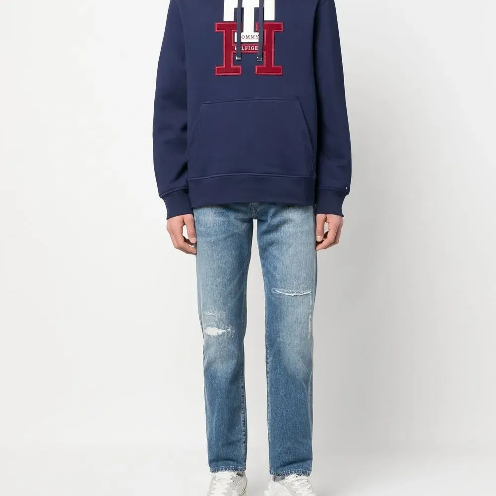 Худи с аппликацией логотипа