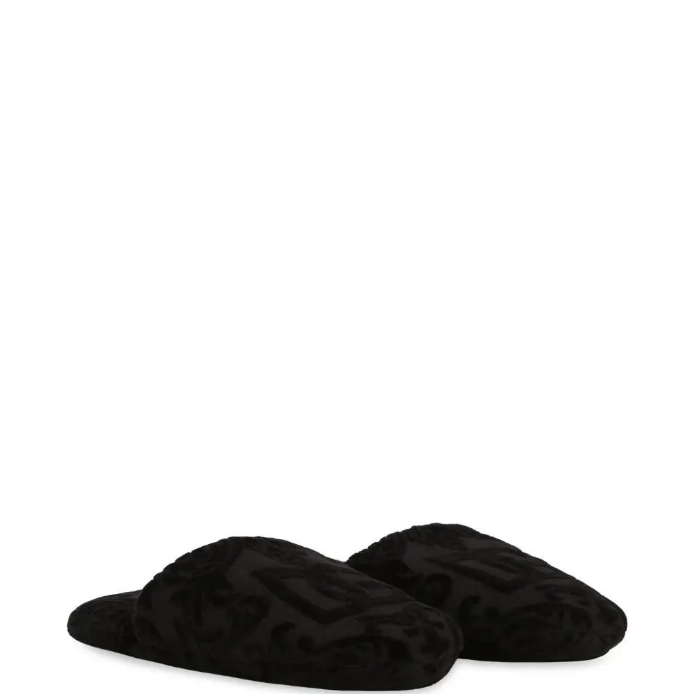 Слиперы с вышитым логотипом Слиперы с вышитым логотипом