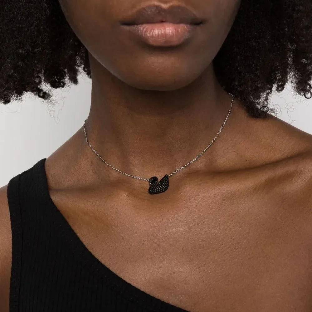 Колье с подвеской