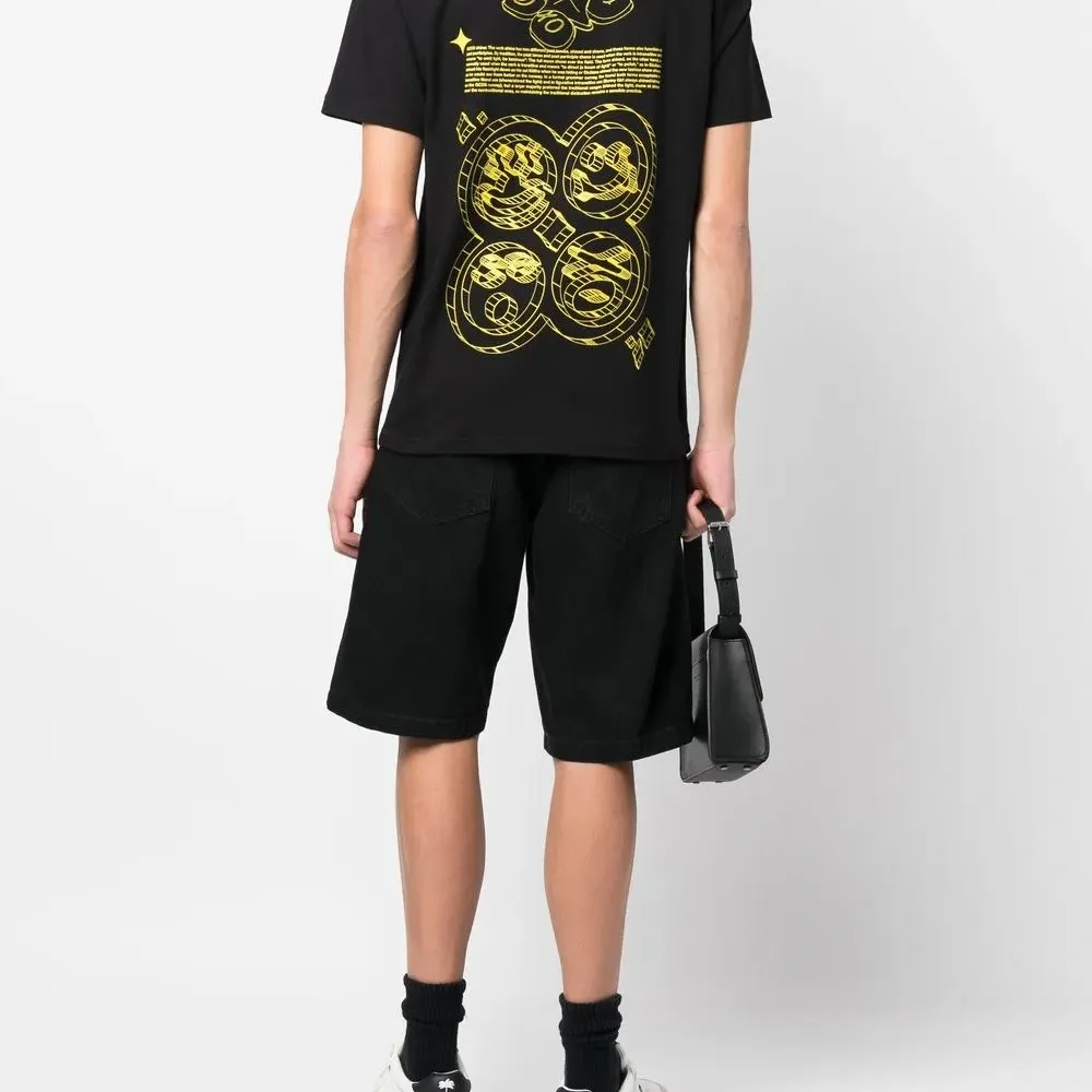 Футболка с графичным принтом