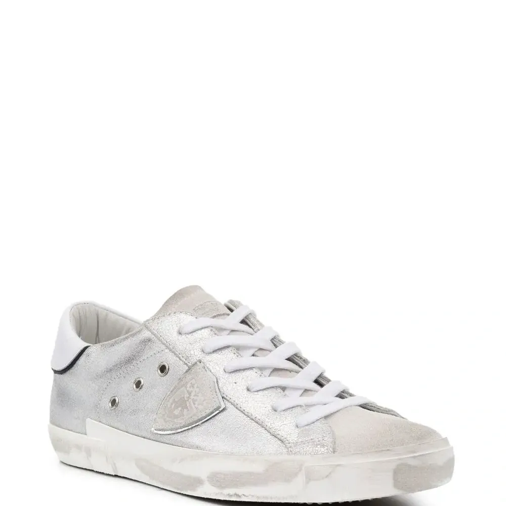 Кеды с логотипом