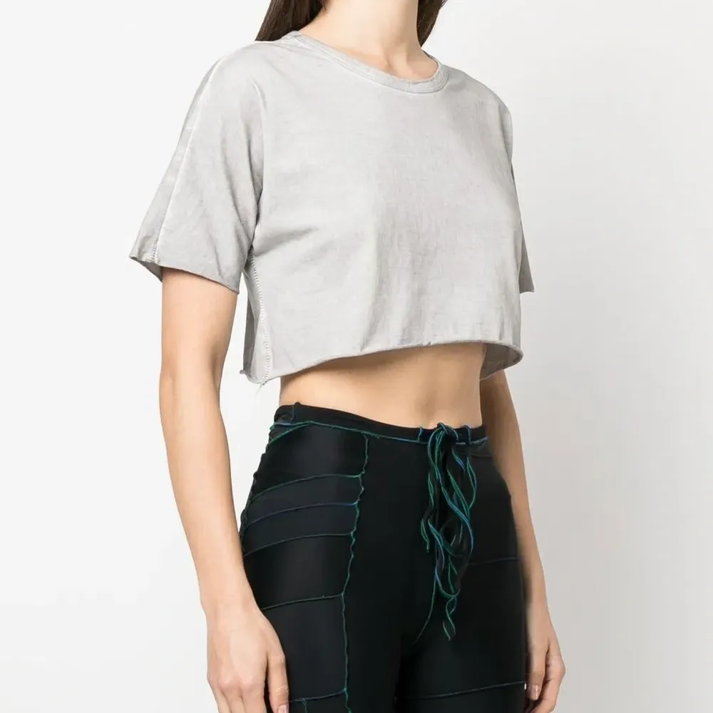 Укороченная футболка Укороченная футболка