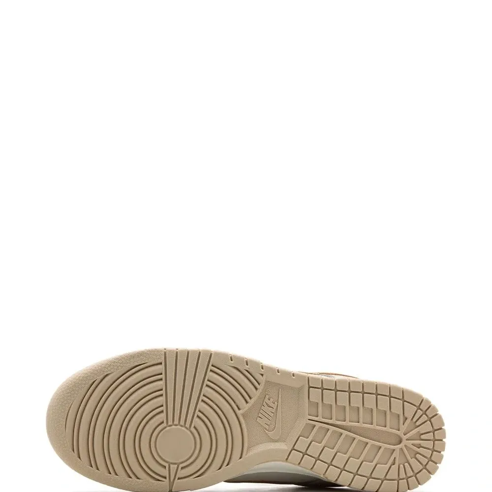 Кроссовки Dunk Low Gold Swoosh