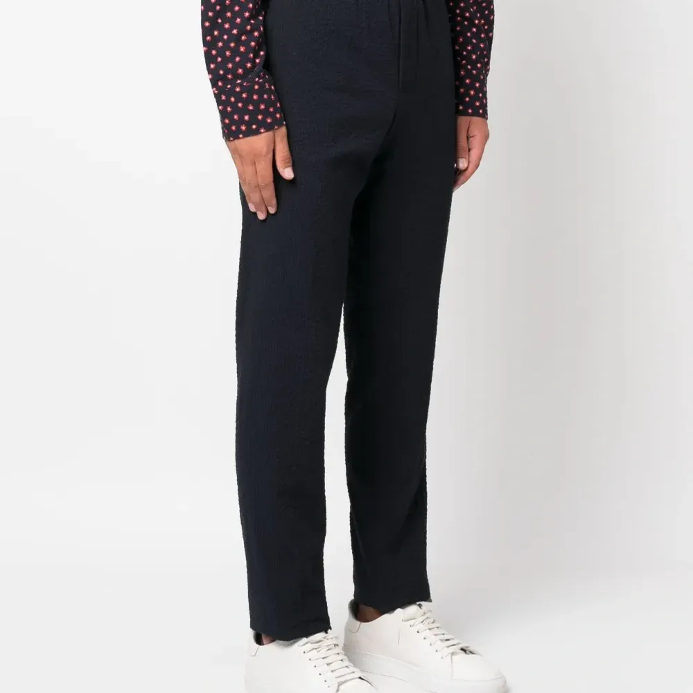 Спортивные брюки из сирсакера