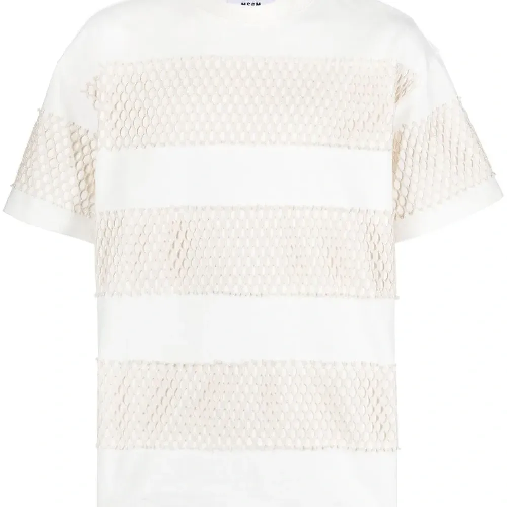 Футболка с сетчатыми вставками