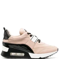 Кроссовки с логотипом