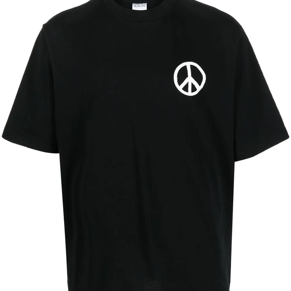 футболка с логотипом