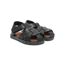 Сандалии из веганской кожи