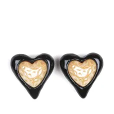Серьги-гвоздики в виде сердца