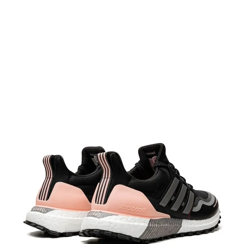 Кроссовки UltraBoost Guard
