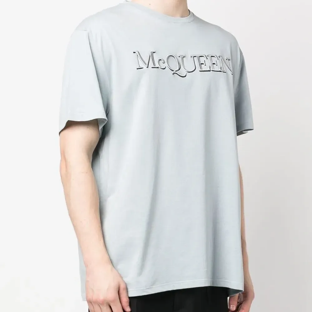 Футболка с логотипом