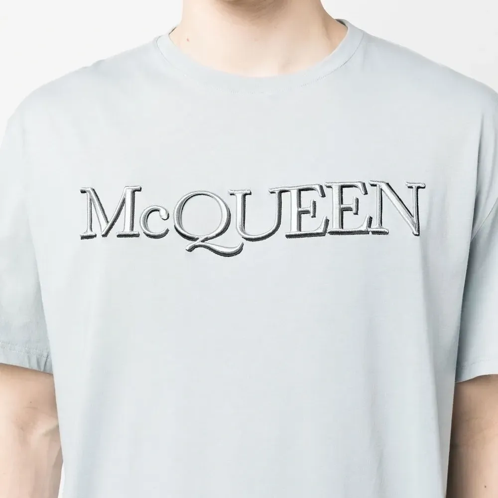 Футболка с логотипом