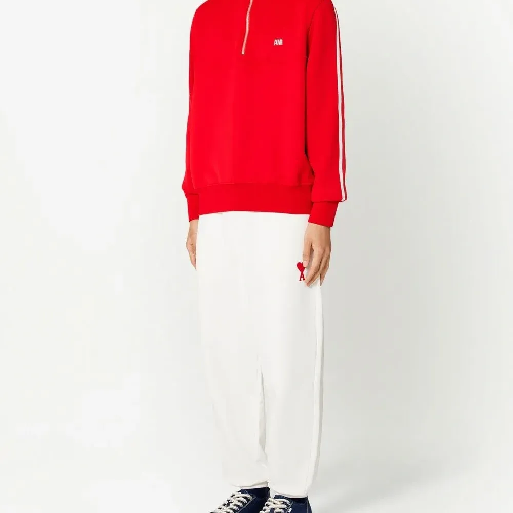 Толстовка с воротником на молнии и полосками