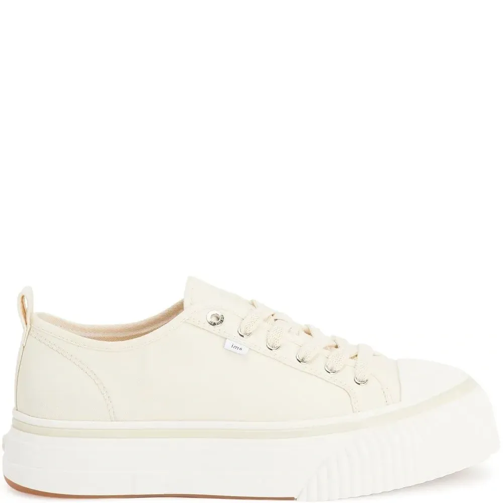 Кеды из канваса