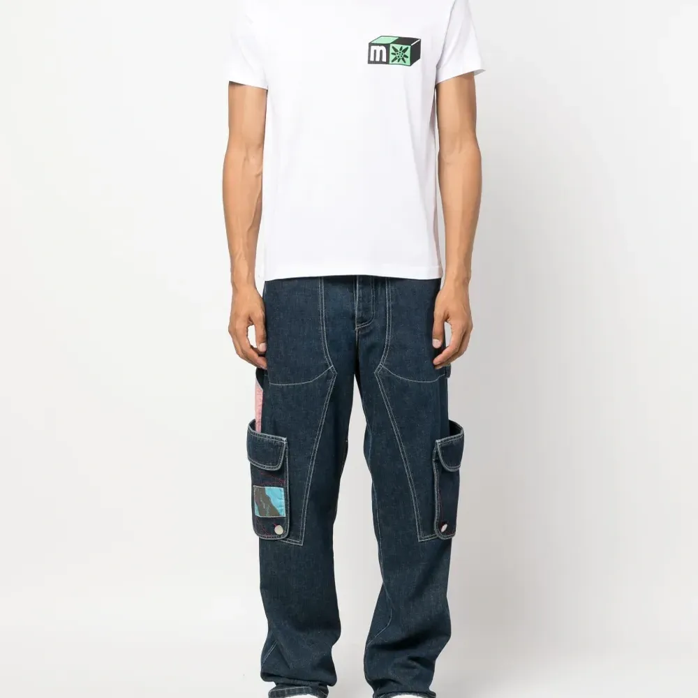 футболка с графичным принтом