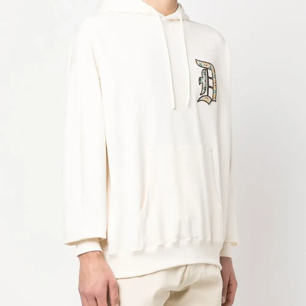 Худи с вышитым логотипом