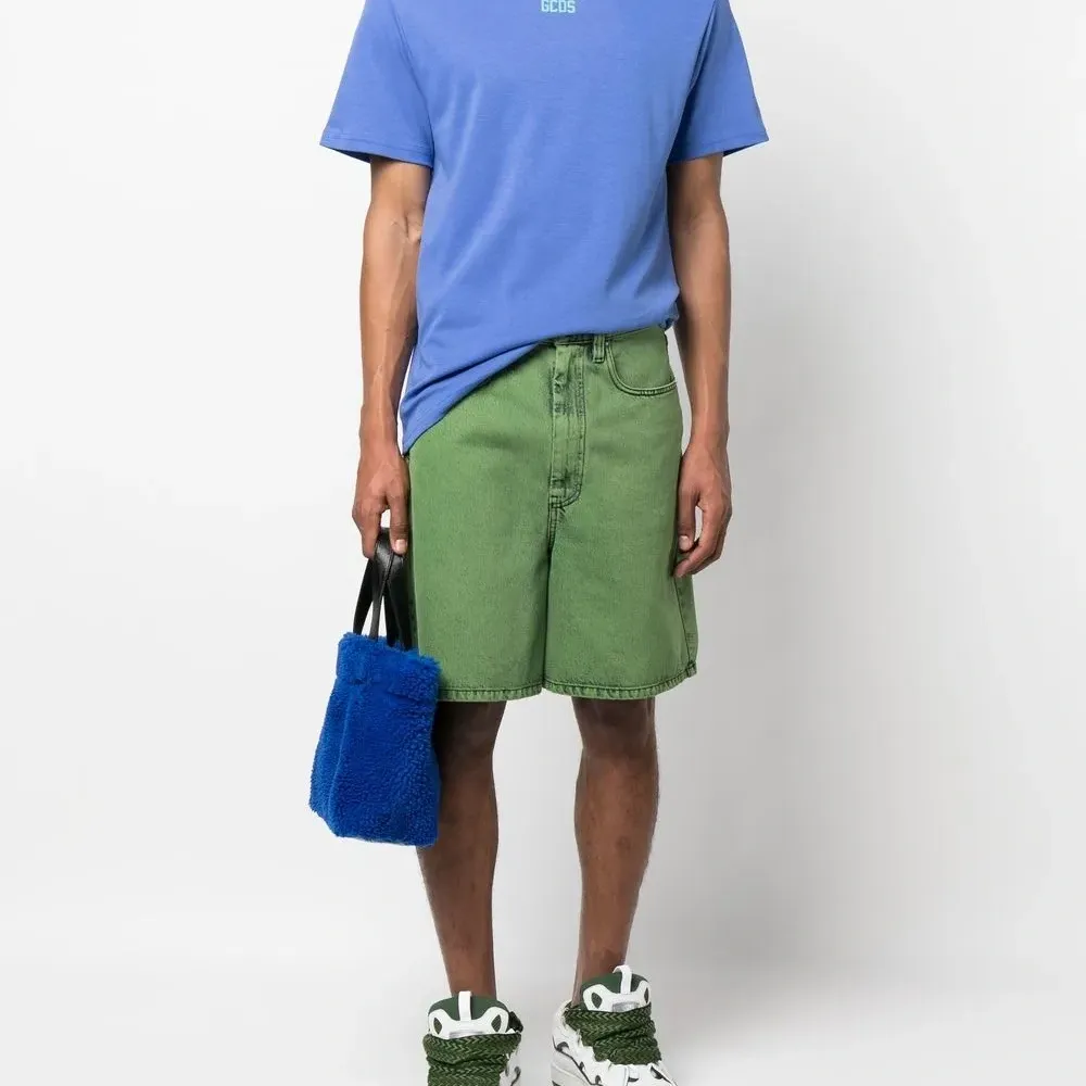 Футболка с логотипом