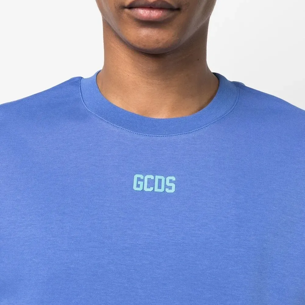 Футболка с логотипом