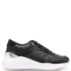 Кроссовки со вставками