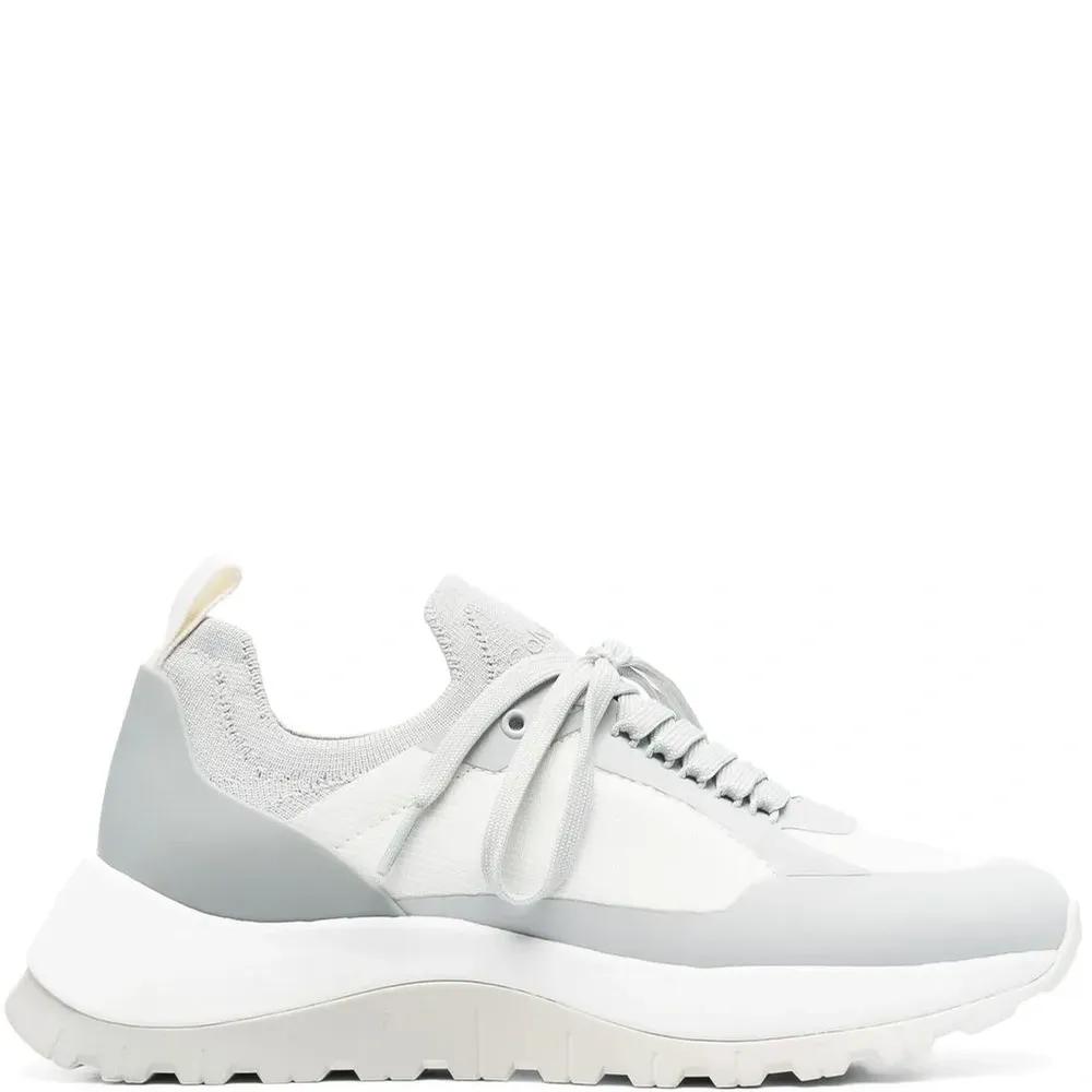 Кроссовки со вставками