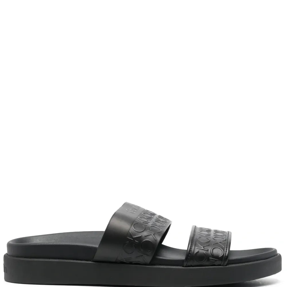 Шлепанцы с тисненым логотипом