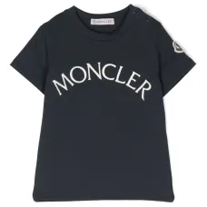 Футболка с логотипом