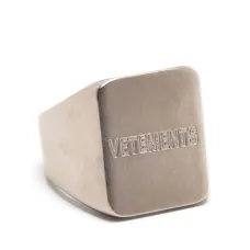 Кольцо с логотипом