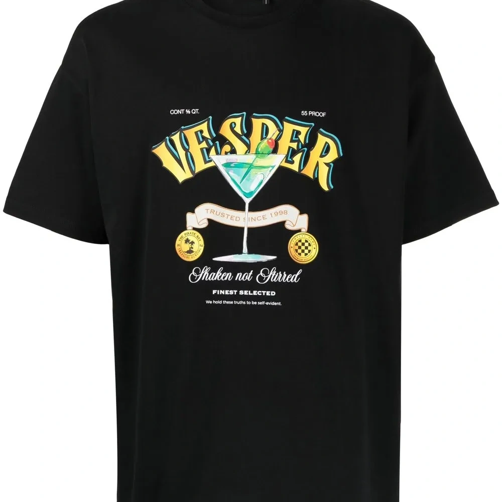 Футболка с графичным принтом