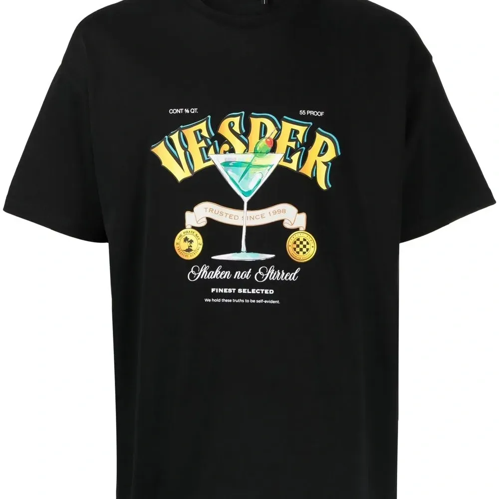 Футболка с графичным принтом